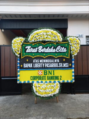Papan Bunga Duka di Karedok