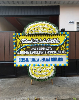 Papan Bunga Duka di Karedok