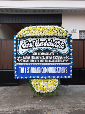 Papan Bunga Duka di Karedok